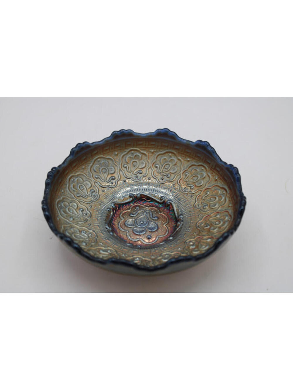 Vintage Iridescent Art Glass Bowl Metallic Decorative 5.5"